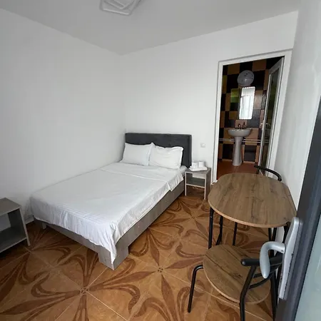 Sc Fellycia Janett Casa de hóspedes Costinesti